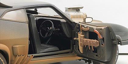 Mad Max "The Road Warrior - Interceptor" (Upgraded Version - Muddy Finish)