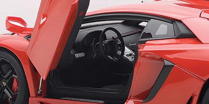 Lamborghini Aventador LP700-4