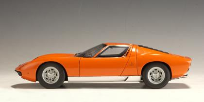 Lamborghini Miura SV
