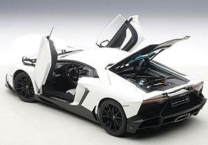 Lamborghini Aventador LP720-4 "50th Anniverary Edition"