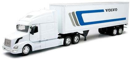Volvo VN-780 with Drybox Trailer