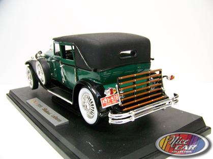 1930 Packard LeBaron