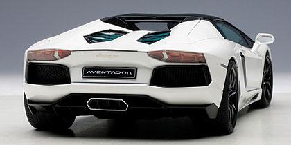 Lamborghini Aventador LP700-4 Roadster