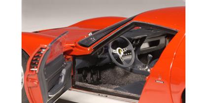 Lamborghini Miura SV