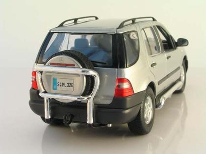 Mercedes-Benz ML 320