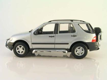 Mercedes-Benz ML 320
