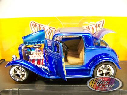 1932 Ford 3-window coupe - Shyne Rodz