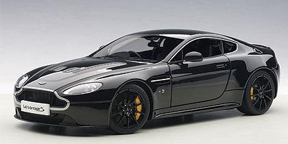 ASTON MARTIN V12 VANTAGE S 2015