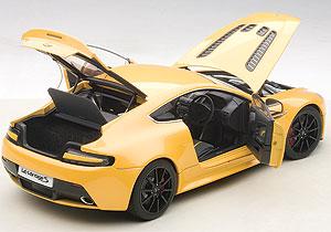 ASTON MARTIN V12 VANTAGE S 2015