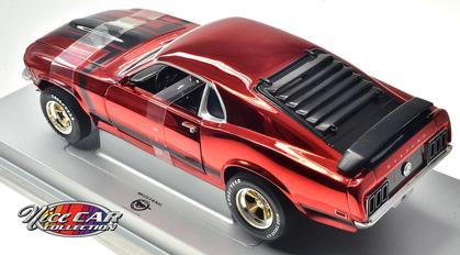 Ford Mustang Boss 302 1970 (Red Chrome)