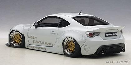 TOYOTA 86 "Rocket Bunny"