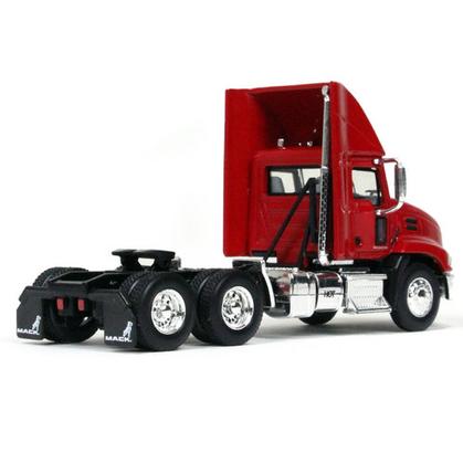 Mack Pinnacle Daycab