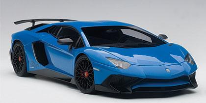 LAMBORGHINI AVENTADOR LP750-4 SV