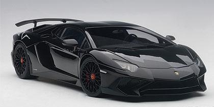 LAMBORGHINI AVENTADOR LP750-4 SV