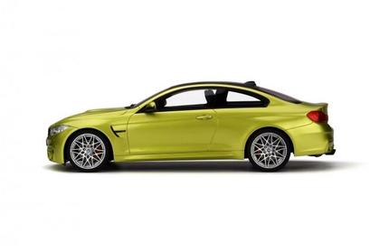 BMW M4 COMPETITION PACKAGE