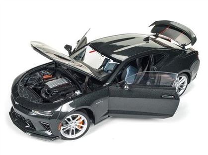 Chevrolet Camaro SS 2017 "50th Anniversary"