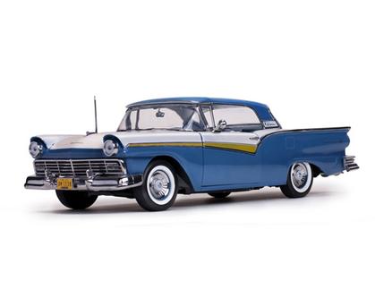 Ford Fairlane 500 Skyliner 1957 Convertible