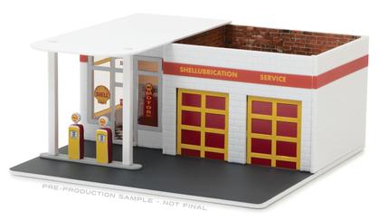 "Shell Oil" Vintage Gas Station Diorama - Mechanic&