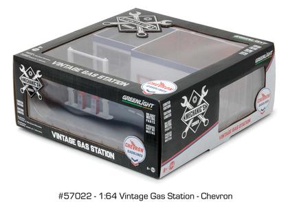 "Chevron" Vintage Gas Station Diorama - Mechanic&
