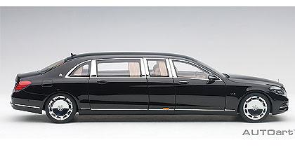 MERCEDES-MAYBACH S 600 PULLMAN