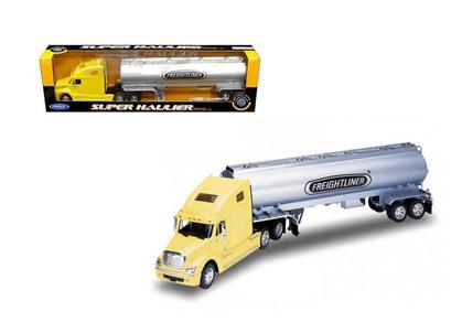 FREIGHTLINER COLUMBIA OIL TANKER