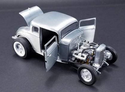 1932 Ford 5 Windows Coupe "Hammered Steel"