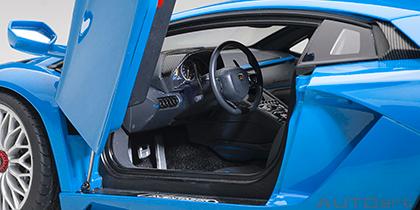 LAMBORGHINI AVENTADOR S
