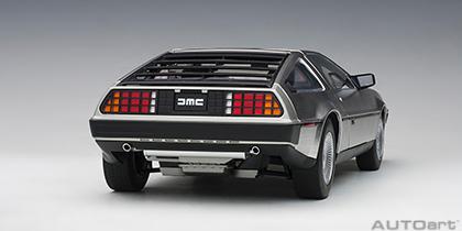 DELOREAN DMC-12