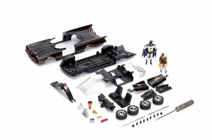 Batmobile Tv Series with Batman & Robin Figure "Model-Kit Build n Collect" Hollywood rides