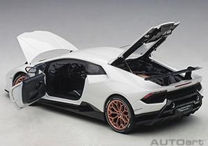 LAMBORGHINI HURACAN PERFORMANTE