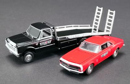 Chevrolet C-30 1967 Ramp Truck & Chevrolet Camaro 1967 "Nickey Performance"