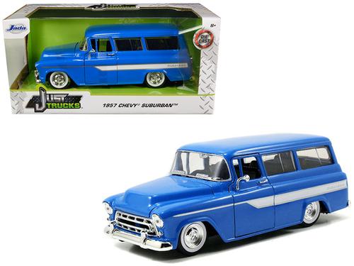 CHEVROLET SUBURBAN 1957