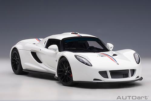 HENNESSEY VENOM GT SPYDER (WORLD FASTEST EDITION)