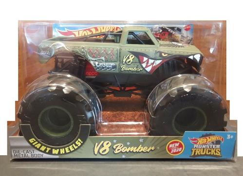 Hot Wheels 1:24 Monster Truck "V8 BOMBER"