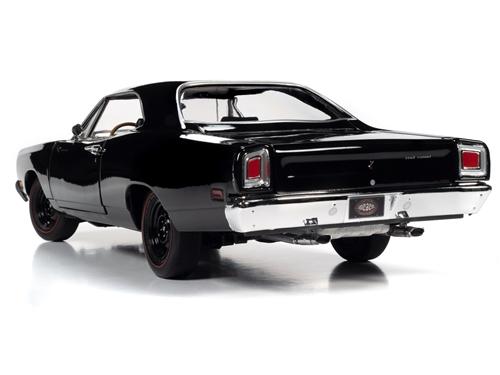 Plymouth Road Runner 1969 1/2