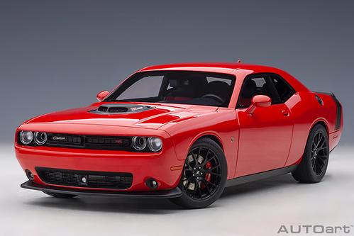 DODGE CHALLENGER 392 HEMI SCAT PACK SHAKER 2018