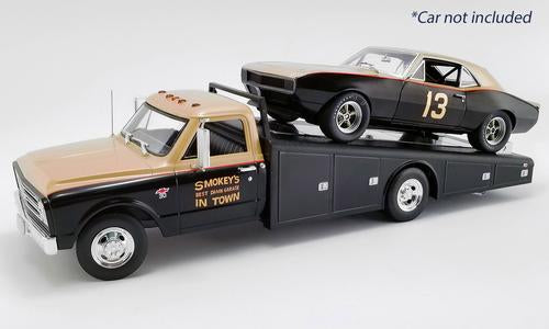 Chevrolet C-30 1967 Ramp Truck "Smokey Yunick"