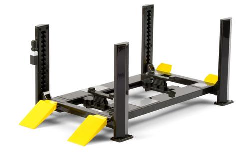 Four-Post Lift