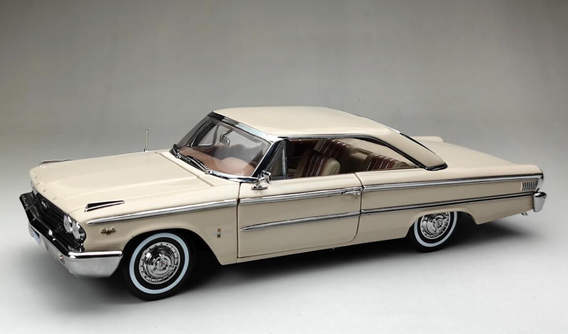 Ford Galaxie 500 XL 1963