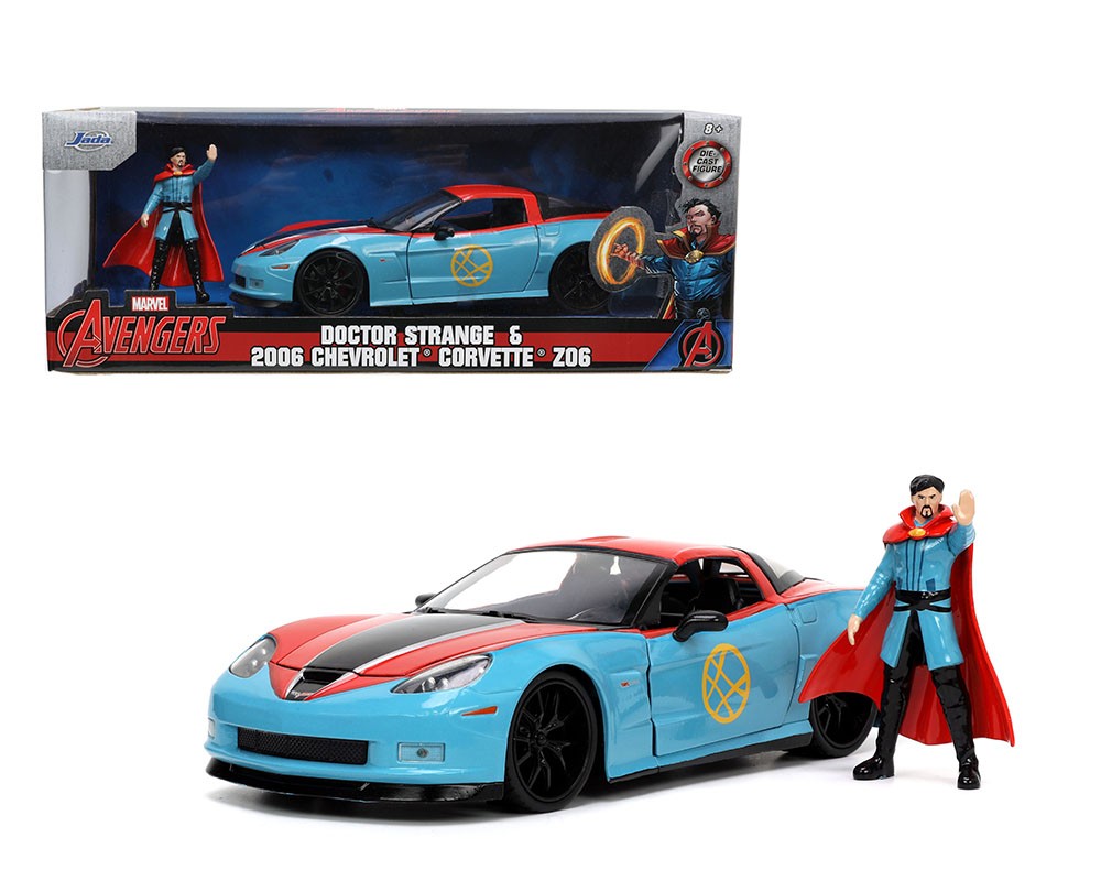 Chevrolet Corvette Z06 2006 & Doctor Strange Figure