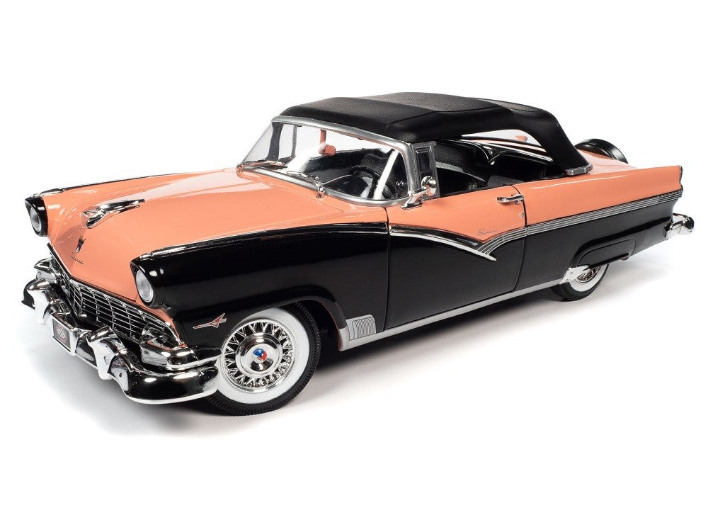 Ford Fairlane Sunliner 1956
