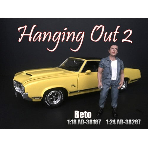 Figurine Hanging Out 2 - Beto
