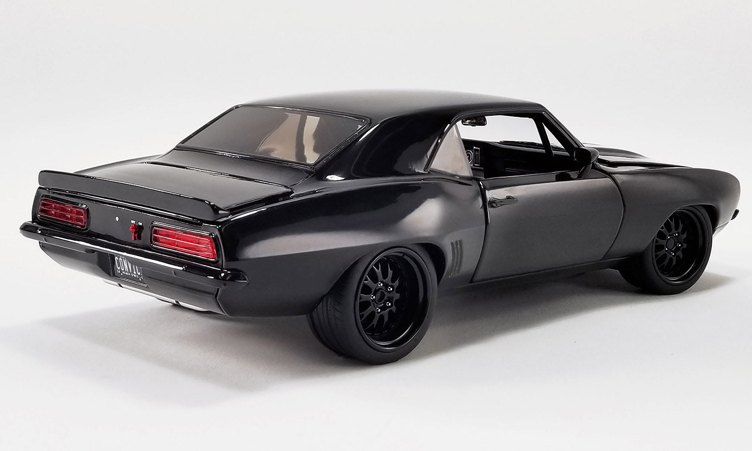 Chevrolet Camaro 1969 "Street Fighter - Convict"