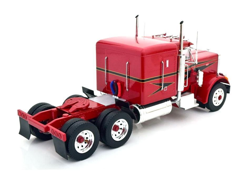 1967 Peterbilt 359 Tractor