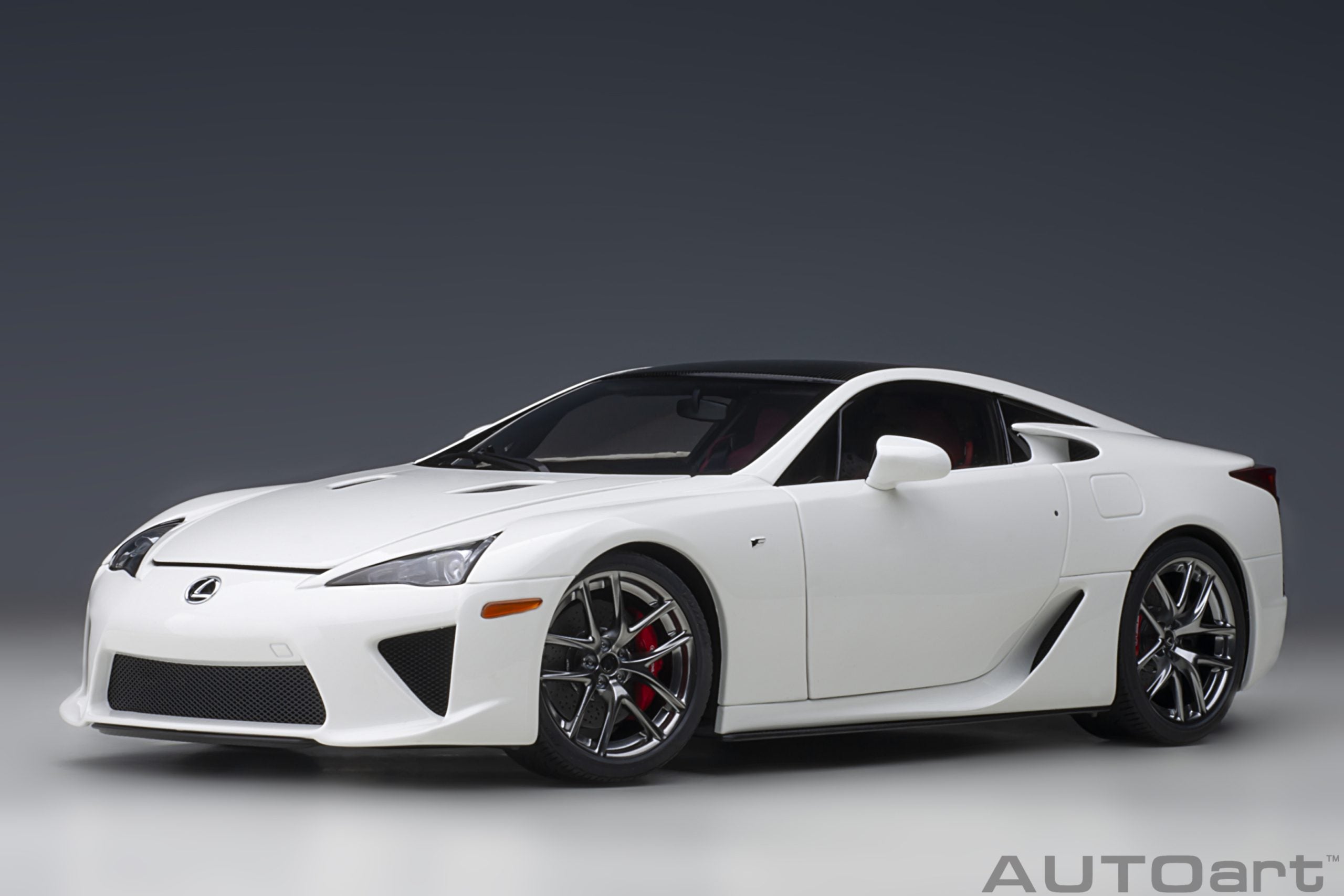 LEXUS LFA