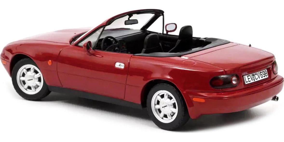 Mazda Miata MX-5 Convertible