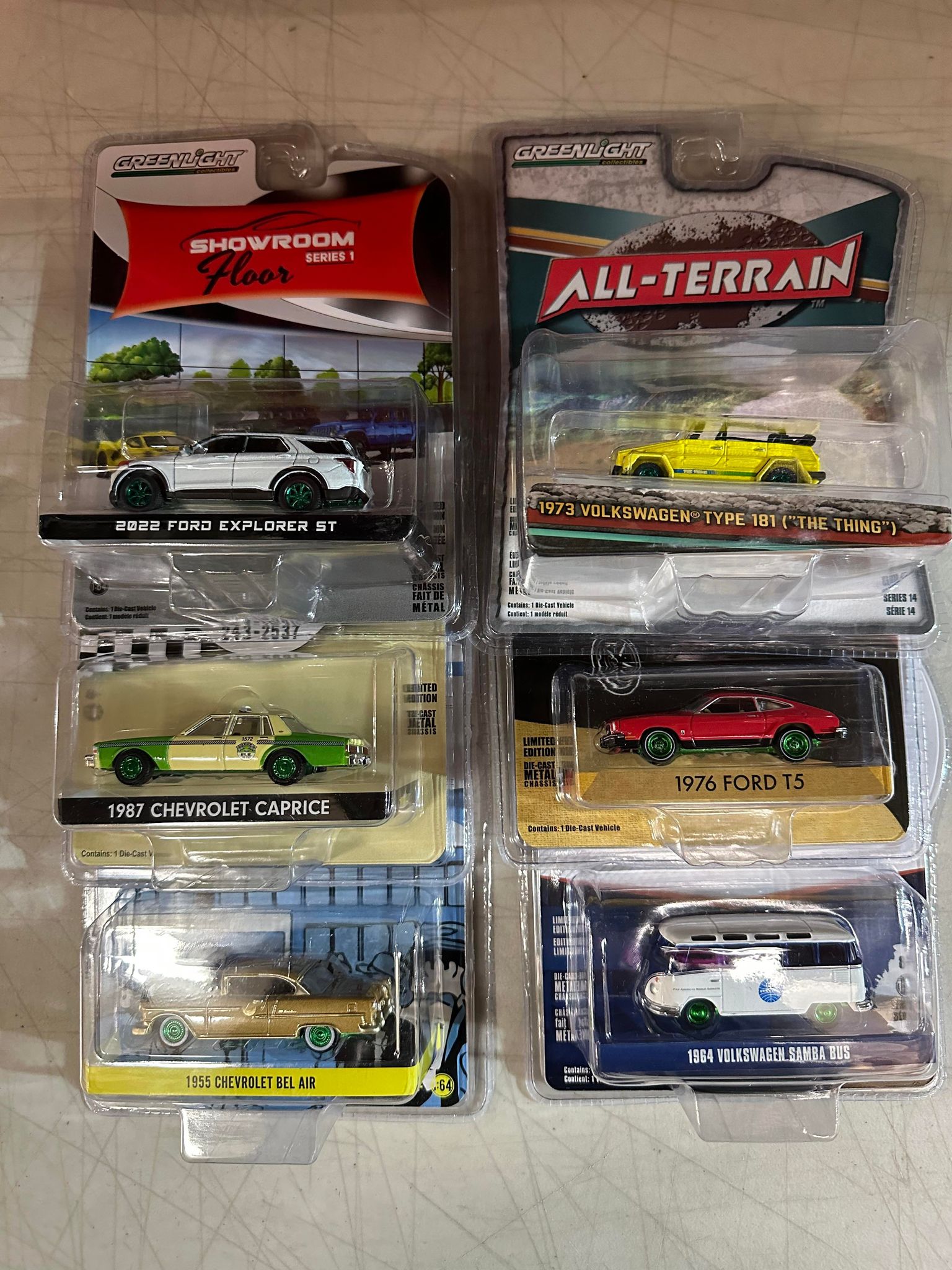 Lot (24) GREEN MACHINE 1/64 Chase car