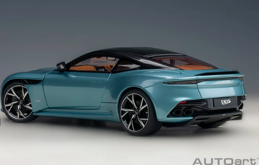 Aston Martin DBS Superleggera