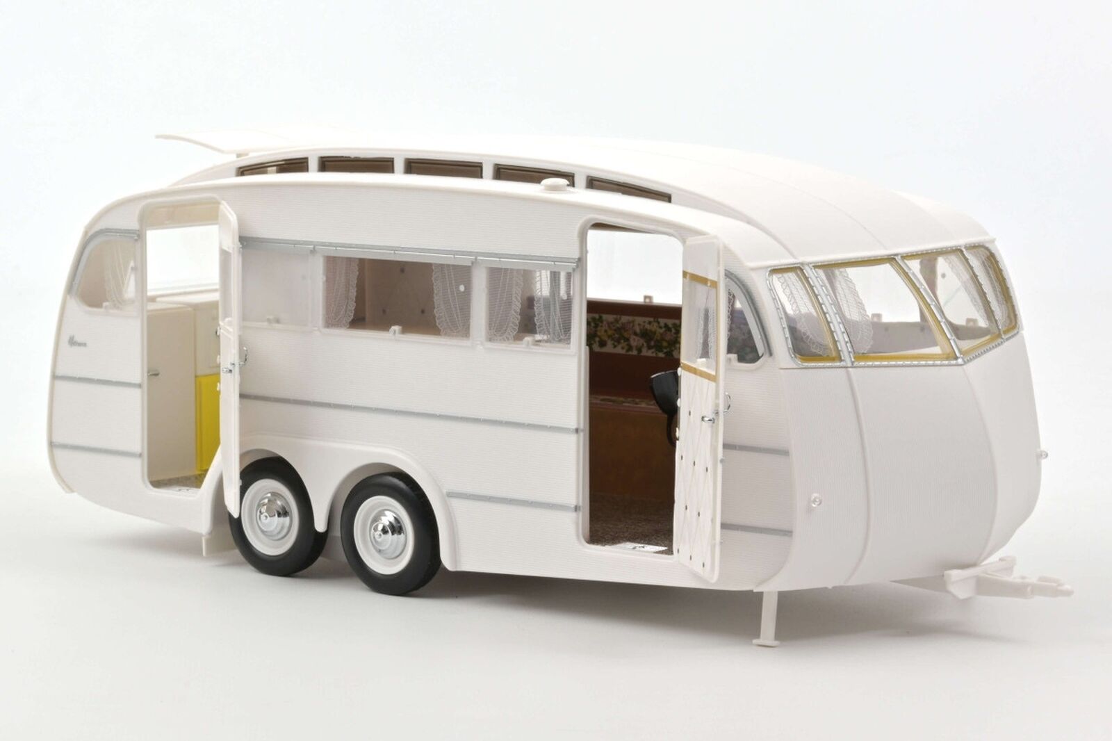 Peugeot 404 with Caravan Henon