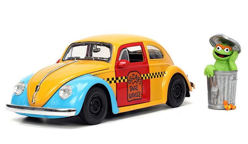 1959 Volkswagen Beetle with Oscar the Grouch Diecast Figure